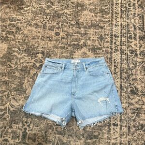 Abercrombie & Fitch Light Wash Jean Shorts curve love size 32 / 14